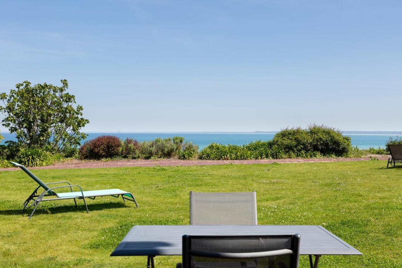 La Metairie-Du-Vauhariot - Vue Mer Et Mont Saint Michel - Piscine Chauffee - Acces Gr34 Cancale Kültér fotó