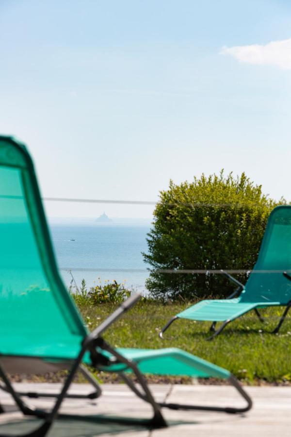 La Metairie-Du-Vauhariot - Vue Mer Et Mont Saint Michel - Piscine Chauffee - Acces Gr34 Cancale Kültér fotó